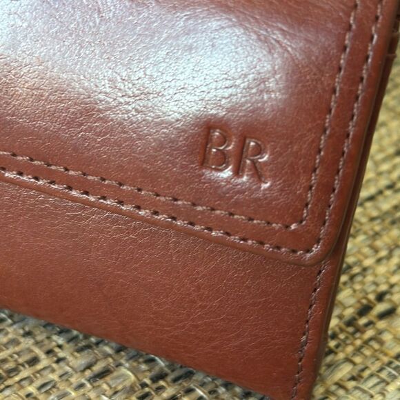 Banana Republic leather wallet - Picture 3 of 9